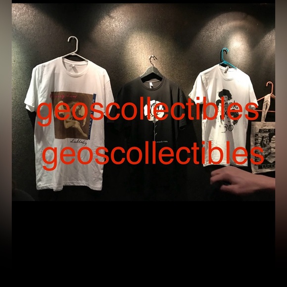 Book of Love Lullaby Logo Image Iconic Official Concert T-shirt Brand New NWOT - Picture 13 of 13